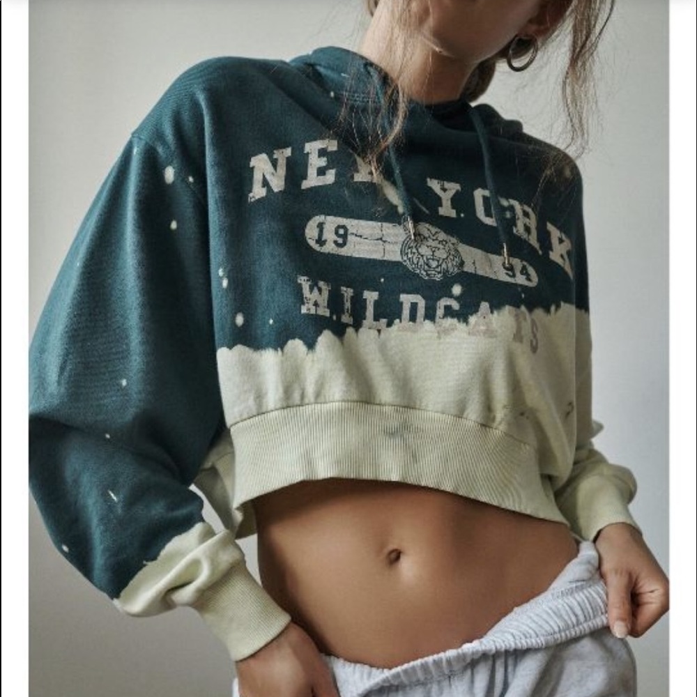 Garage cropped Hoodie